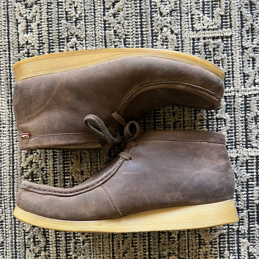 Clark’s Wallabees leather beeswax Men’s 11